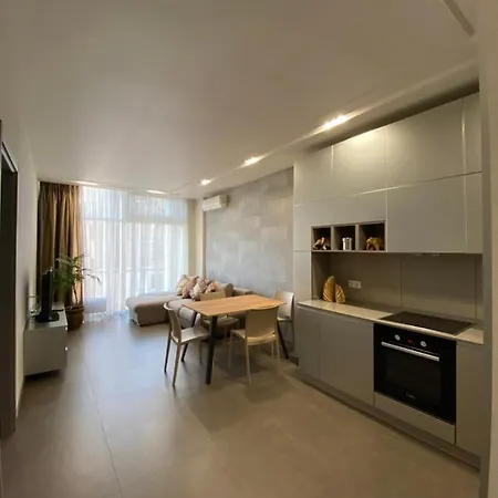 Apartment квартира, у моря, лузановка